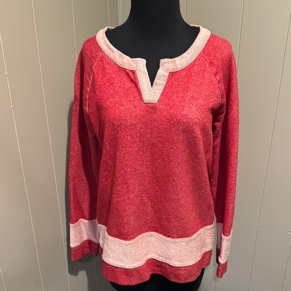 JNY Sport marled red split crew neckline banded hem sweatshirt. Large. - Picture 1 of 5